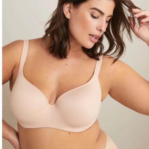 Voglio Daniela Bra NWT's Size 48H - Picture 1 of 4